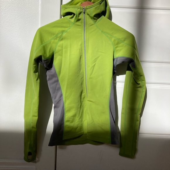 MEC zip-up sweater with hood - Picture 5 of 14